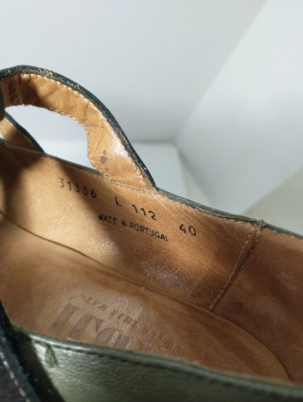 Fidji Green Leather Strappy Women's Heels With Black Patent, Euro Size 40‎